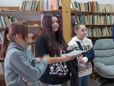 Martyna Gniaź, Malwina Iskra i Emilia Sikora - nasze przedstawicielki do SDiM