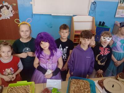 Zdjęcie grupowe dzieci