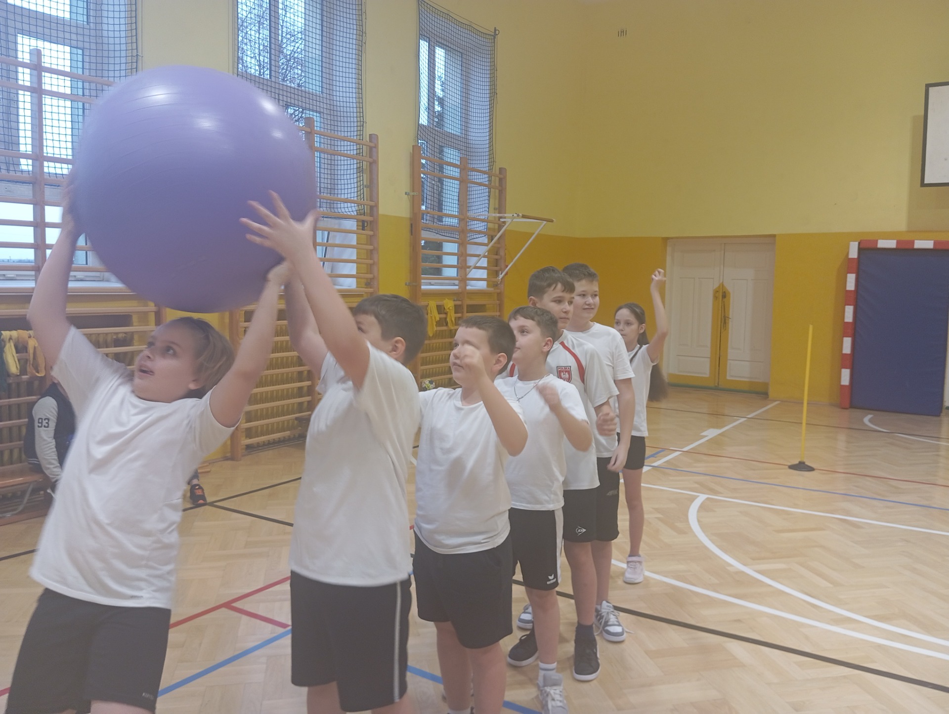 Zdjęcie zbiorowe uczniów