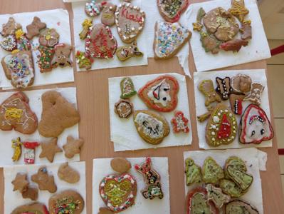 Zdjęcie pierników przygotowanych przez uczniów