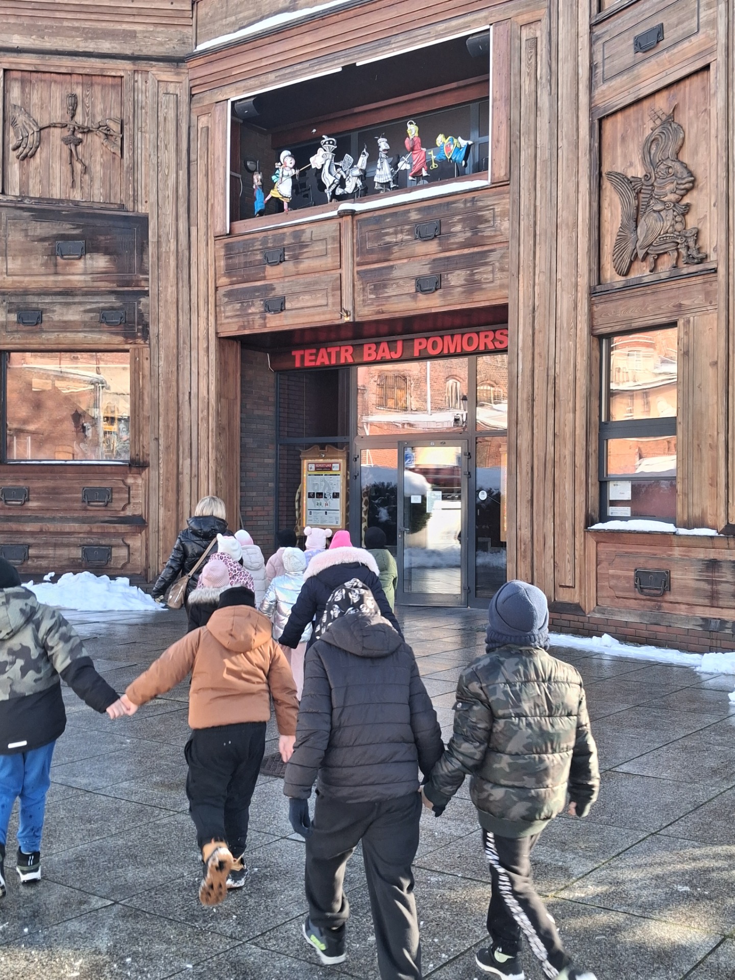 Tutaj powinien być opis obrazka