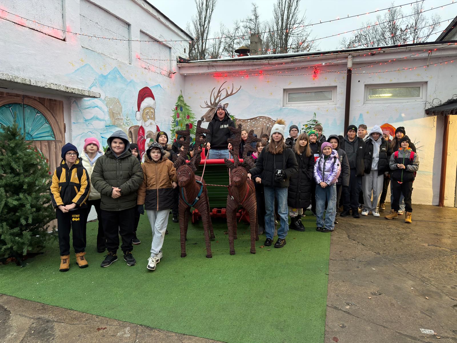 Tutaj powinien być opis obrazka