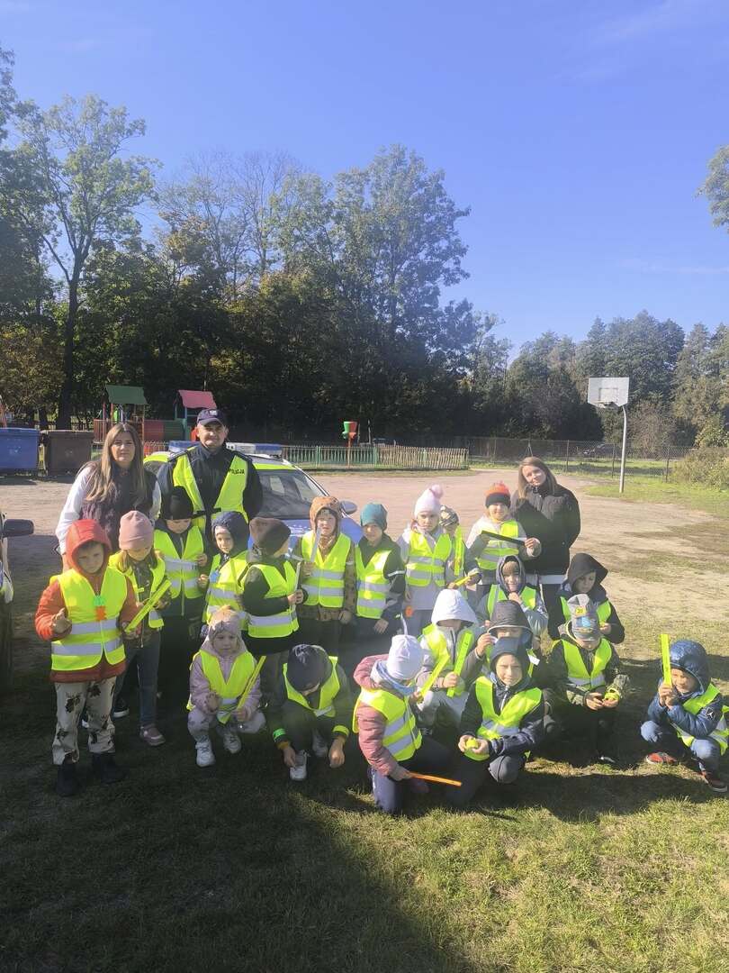 557134222_1395141129278442_8341610667343478701_n.jpg [1536x2048]