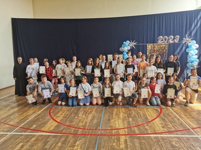 Uczestnicy i laureaci konkursów szkolnych