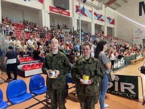 Tutaj powinien być opis