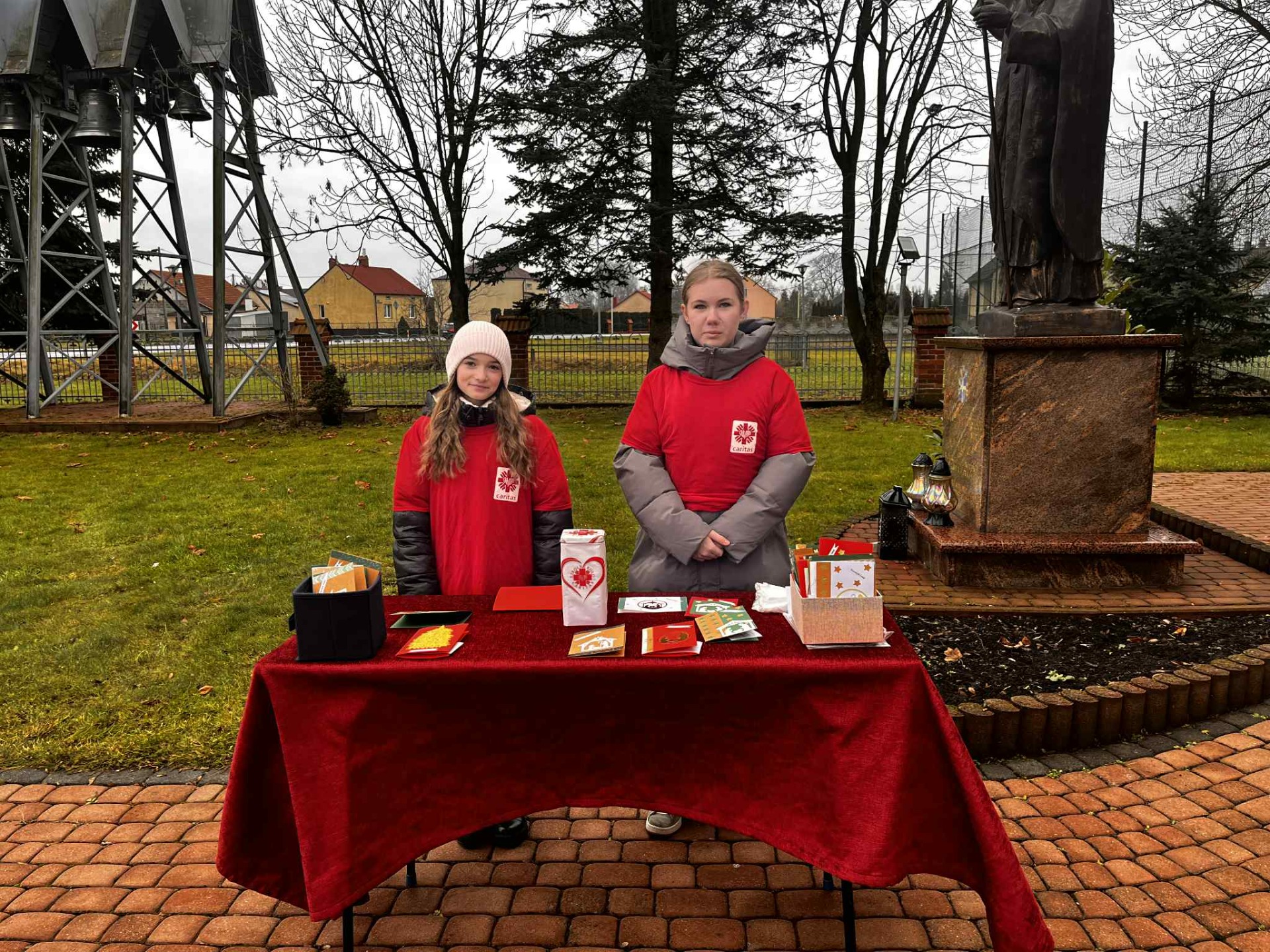 Tutaj powinien być opis