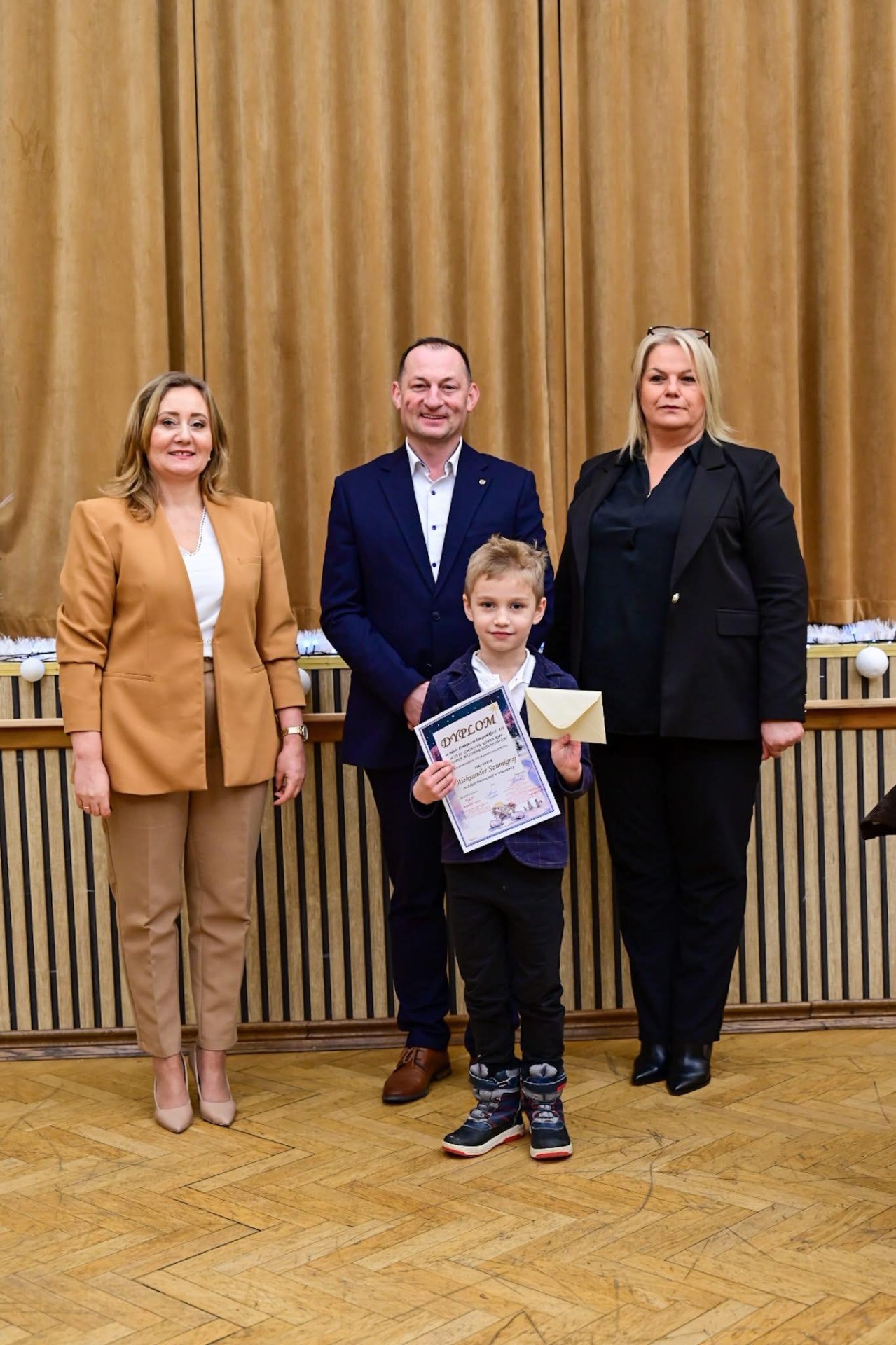 Tutaj powinien być opis