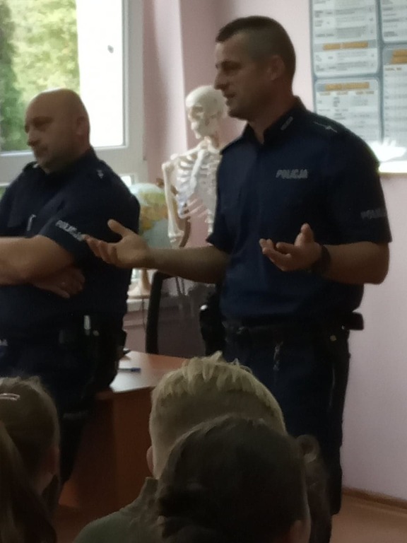 Tutaj powinien być opis obrazka