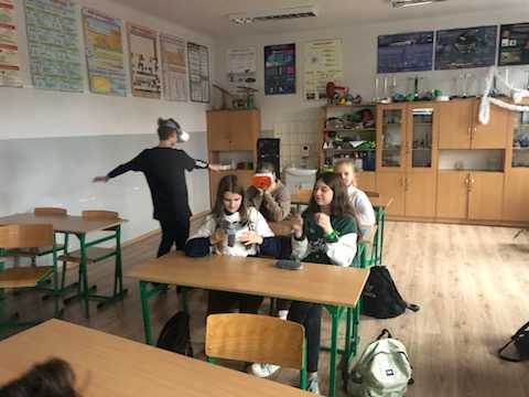 Tutaj powinien być opis