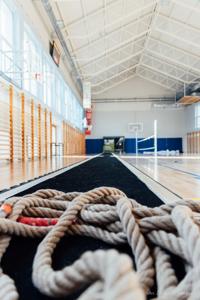 hala sportowa w środku