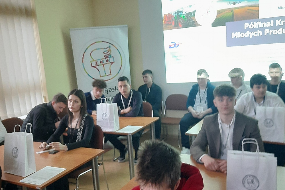 uczestnicy podczas półfianłów