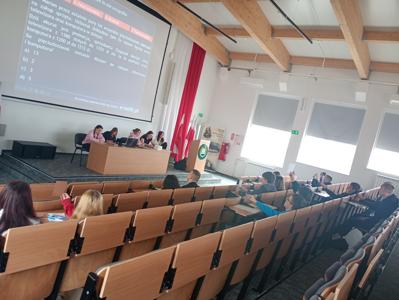 uczniowie podczas dnia matematyki