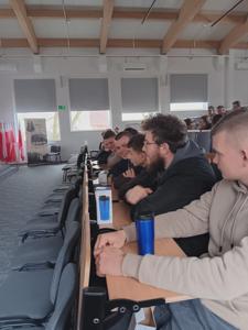 uczniowie podczas konferencji