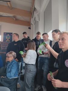 uczniowie podczas konferencji