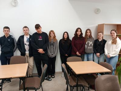 uczniowie podczas etapu szolnego konkursu matematycznego