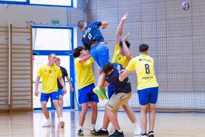 zawodnicy podczas ligii