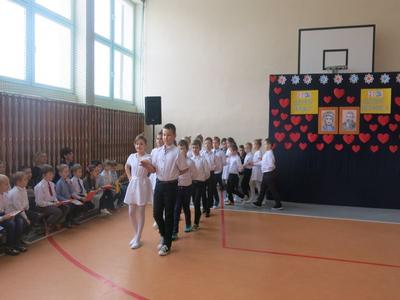 Dzień Babci i Dziadka. Uczniowie klasy IIIb