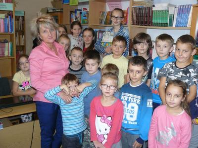 Środowe czytanie na przerwach z klasą I SP