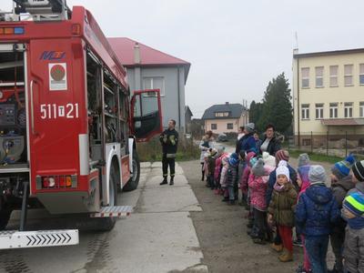 Pokaz sprzętu pożarniczo- ratowniczego. 16 listopada 2017r.
