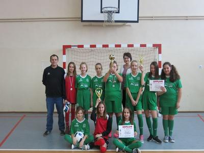 Vice mistrzynie województwa w mini piłce nożnej. 1 grudnia 2017r.