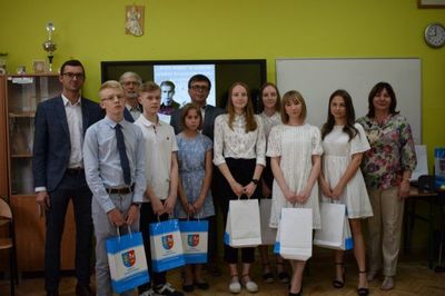 Międzyszkolny konkurs o Baczyńskim - wyróżnienie Julia Pietruszka