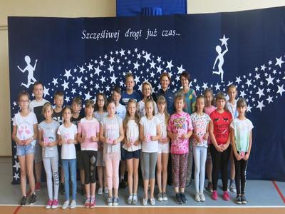 Wręczenie kart rowerowych uczniom klas IV.