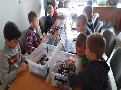 Projekt TU#programujeMY- Akademia ,,Piękny Umysł - Kielce 04.10.2019
