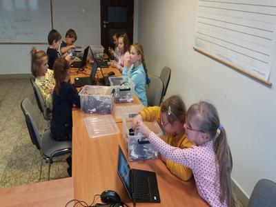 Projekt TU#programujeMY- Akademia ,,Piękny Umysł - Kielce 04.10.2019