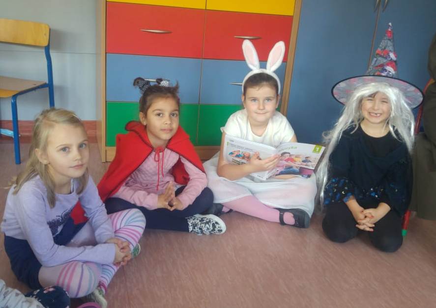 dzien_postaci_z_bajek_1b_11.jpg