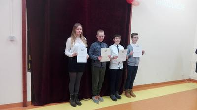 Wyróżnieni uczniowie klasy VIb