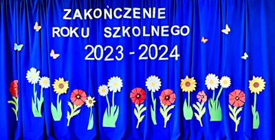 Zdjęcie z uroczystości zakończenia roku szkolnego 2023/2024 w PSP w Krzętowie