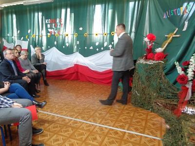 LISTOPAD 2016