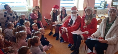 Mikołajkowe czytanie dzieciom grudzień 2023