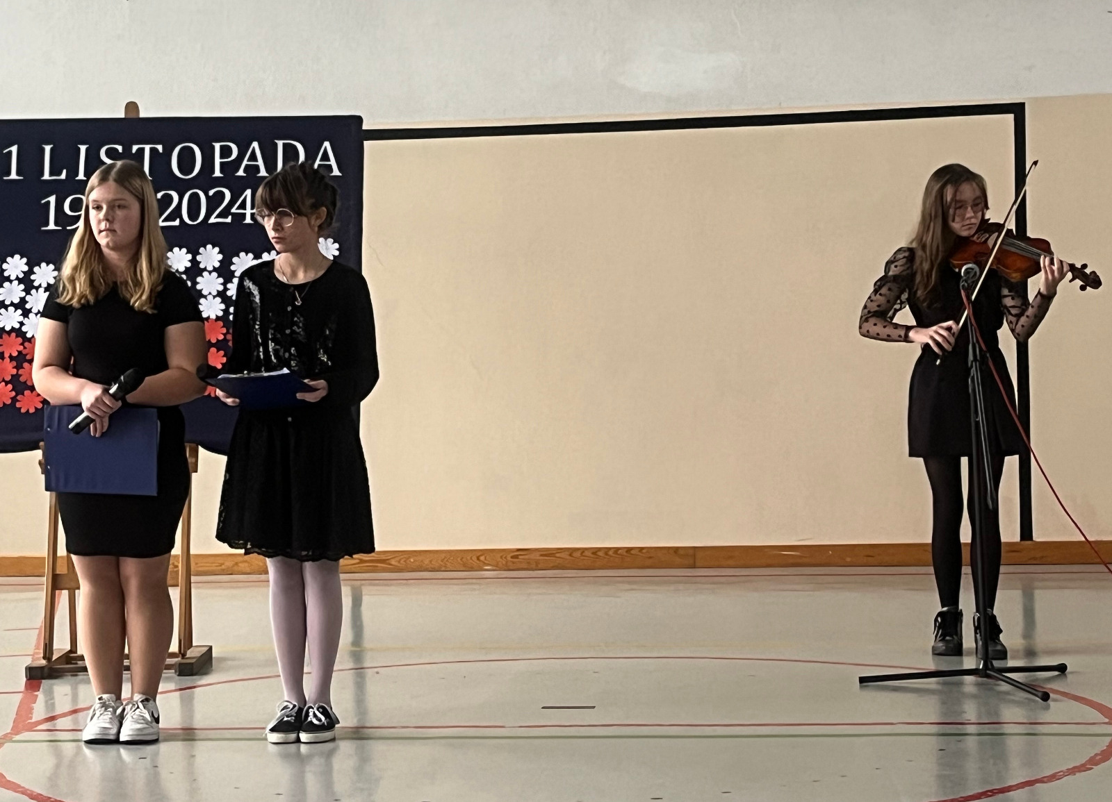 Tutaj powinien być opis obrazka