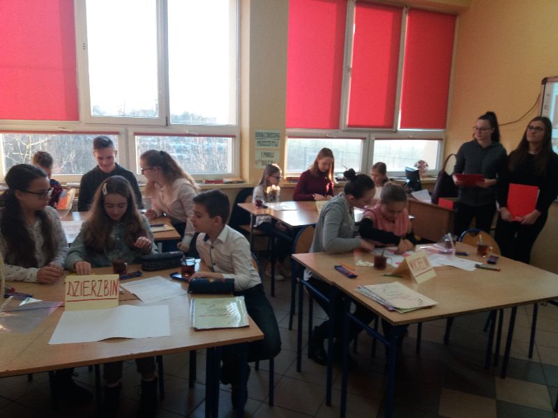 Tutaj powinien być opis