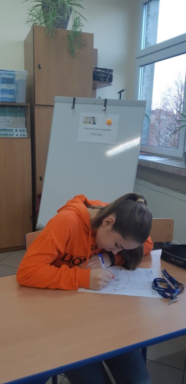 Tutaj powinien być opis obrazka