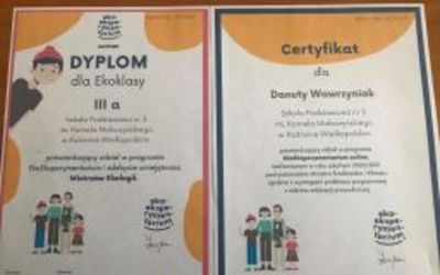 Dyplomy za udział w projekcie.