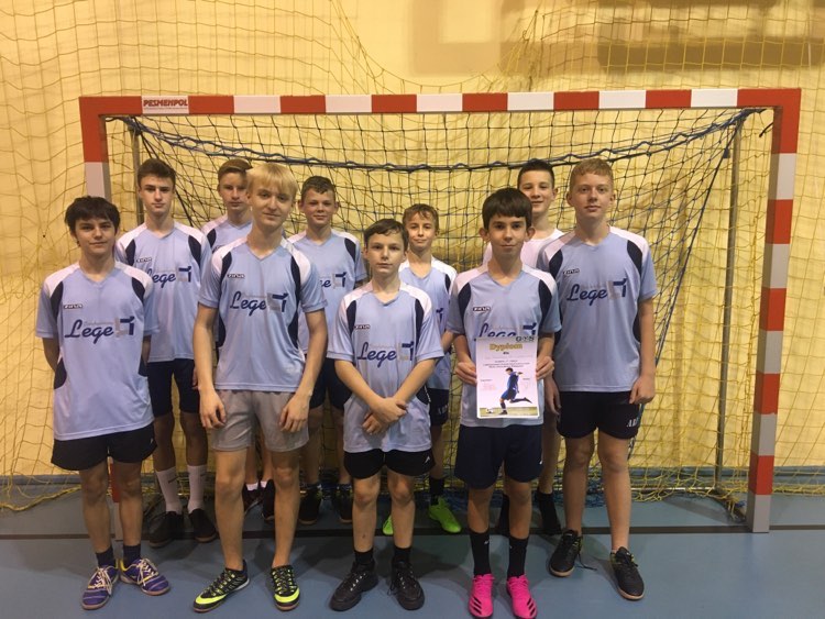 Tutaj powinien być opis obrazka