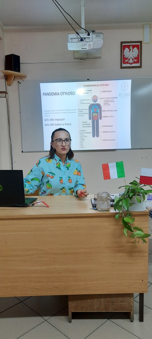 Tutaj powinien być opis obrazka