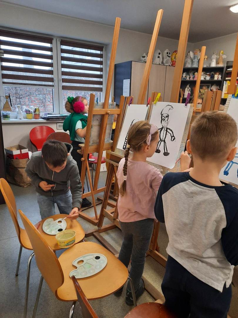 Tutaj powinien być opis obrazka