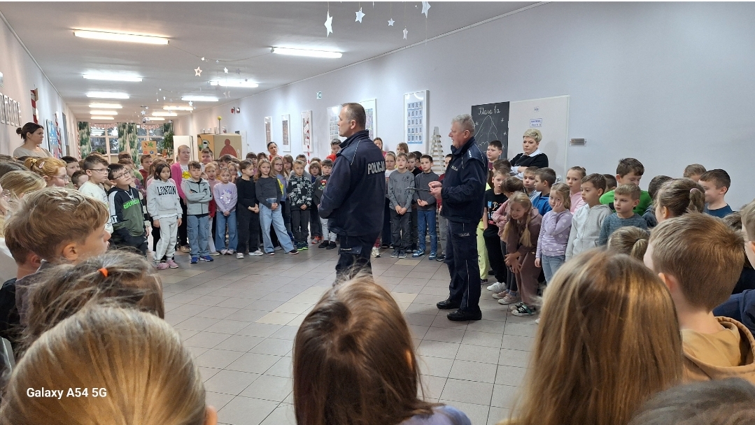Tutaj powinien być opis obrazka