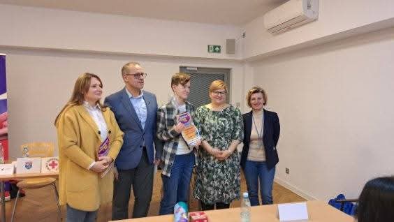 Tutaj powinien być opis obrazka
