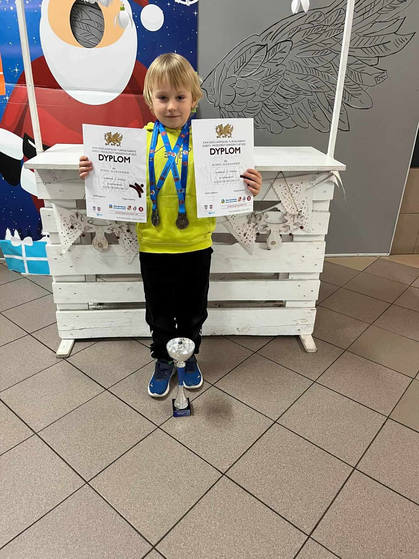 Tutaj powinien być opis obrazka