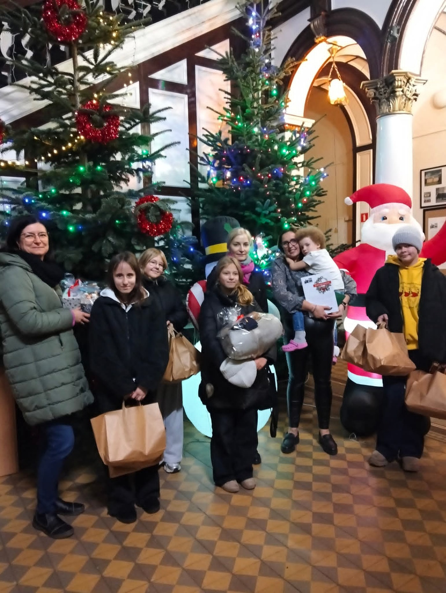 Tutaj powinien być opis obrazka