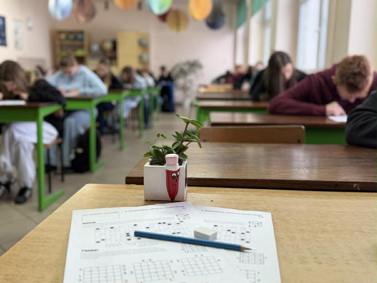 Tutaj powinien być opis obrazka