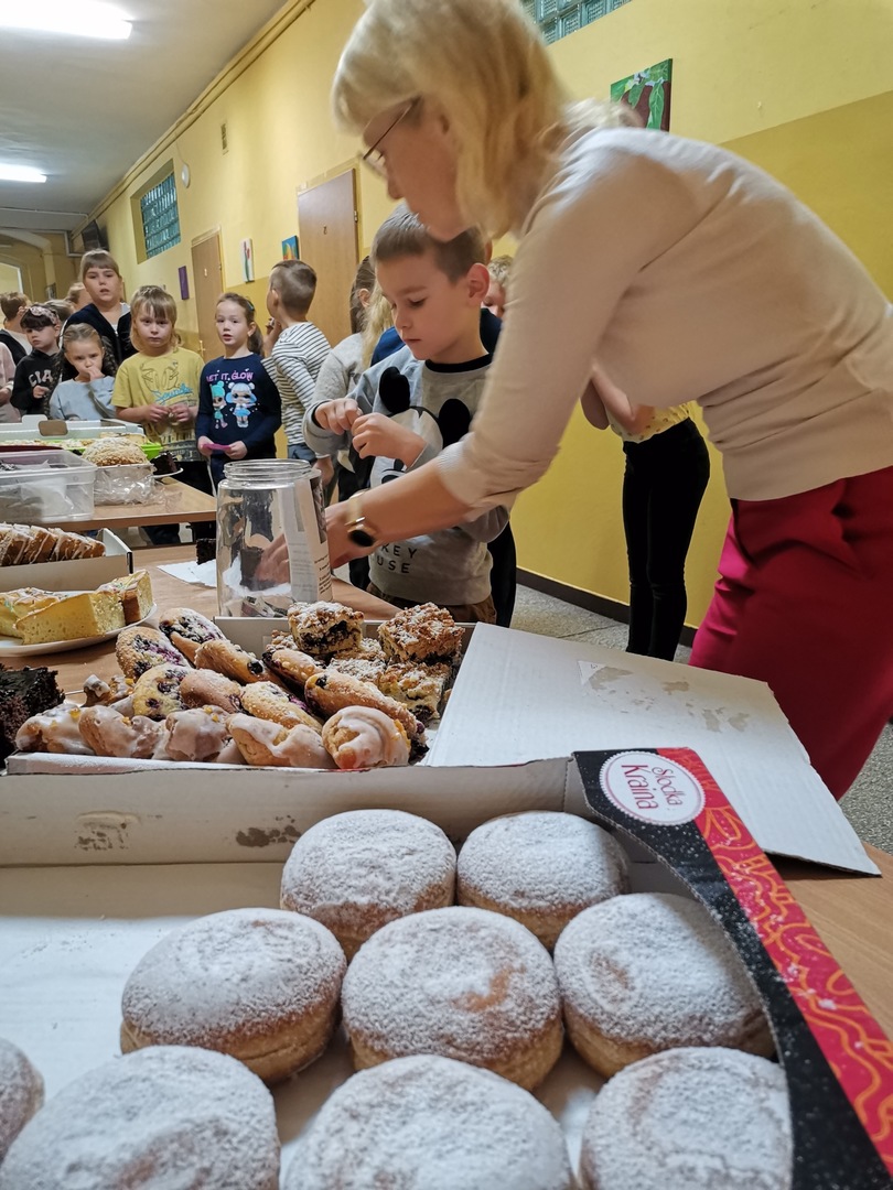 Tutaj powinien być opis obrazka