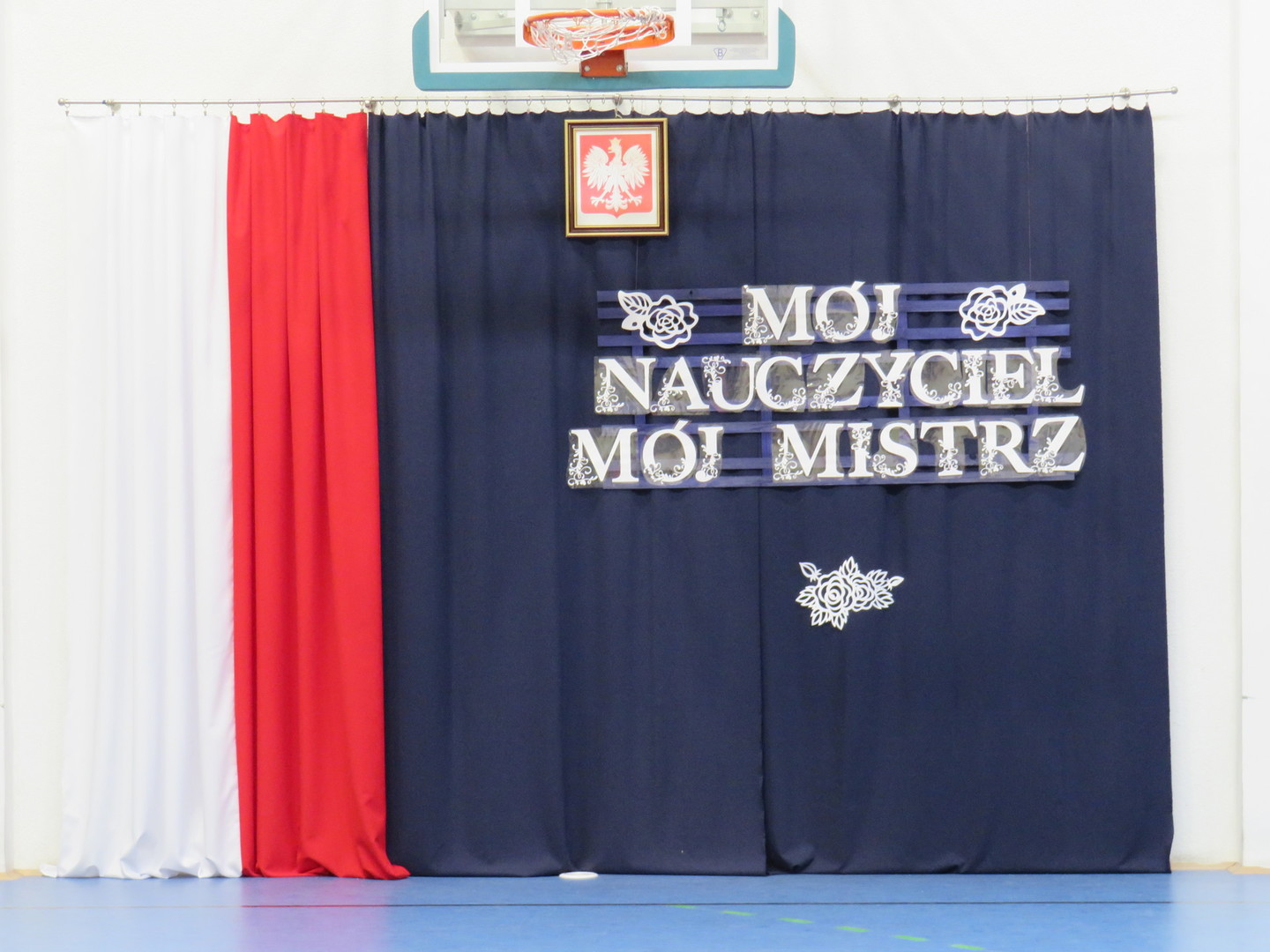 Tutaj powinien być opis obrazka