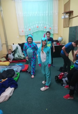 86487650_2624135747683791_6411410493797302272_njpg [300x440]