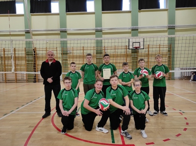 drużyna chłopców klasa 5b,6a i 6 b.