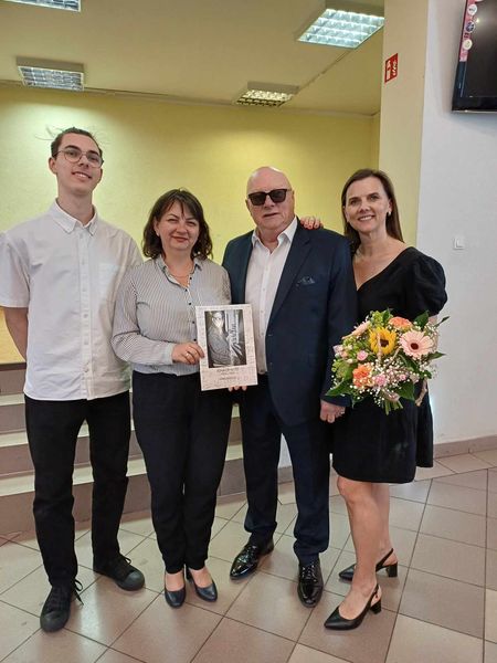 Tutaj powinien być opis